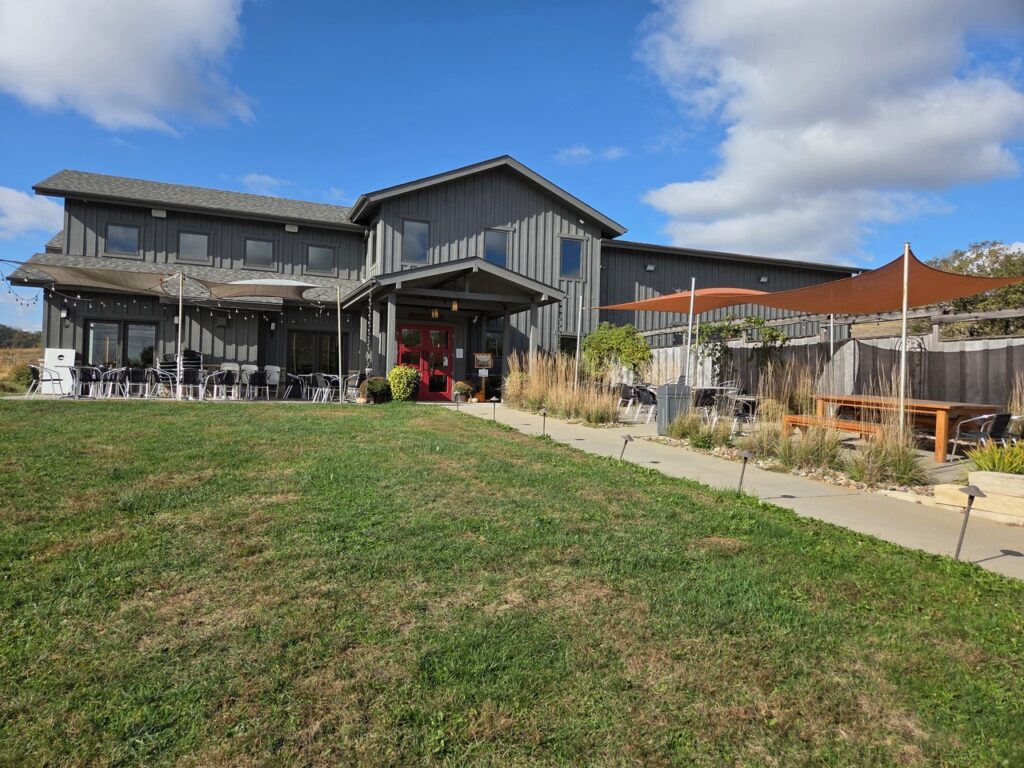 Covered Bridges Winery main building from the outside
